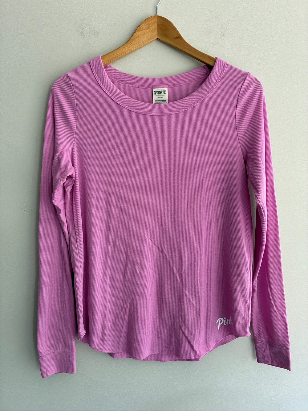 PINK  Hot Pink Long-Sleeve Crewneck Waffle Knit Top Medium